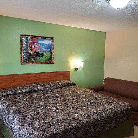 Budget Inn Edinburg Exterior foto