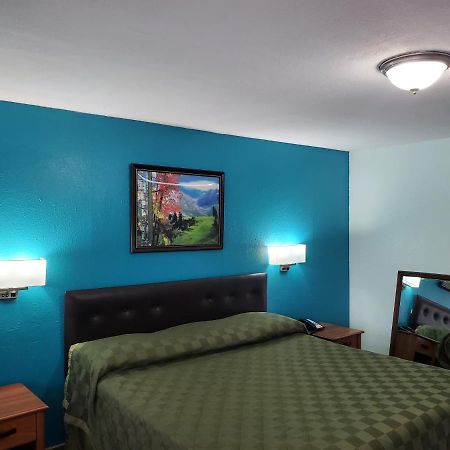 Budget Inn Edinburg Exterior foto